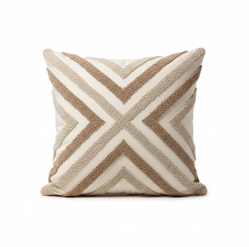 Coussin "Croix Éthnique"