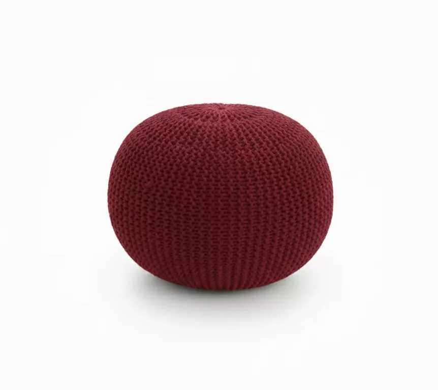 Pouf Rond en Maille Tricotée – Coloris Bordeaux Profond