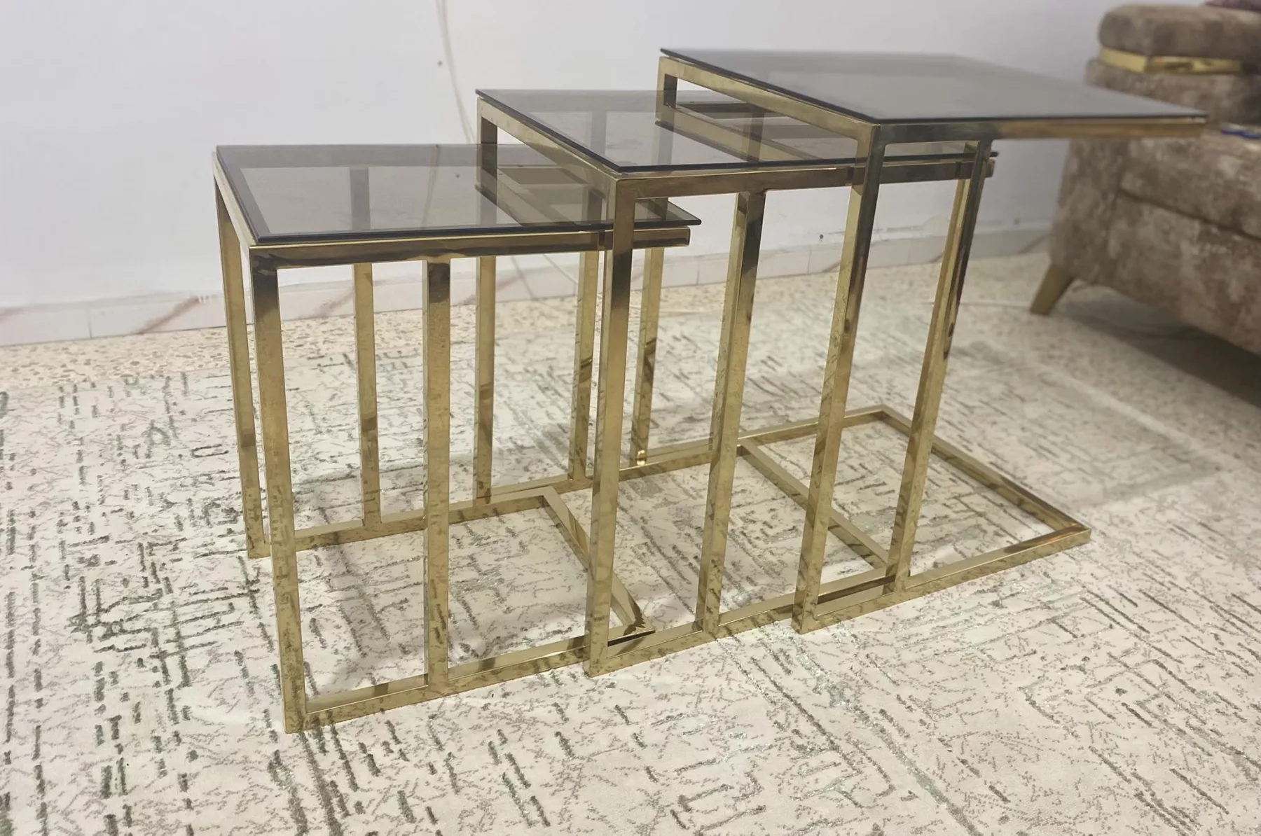 Lot de 3 tables gigognes luxe – Image 3