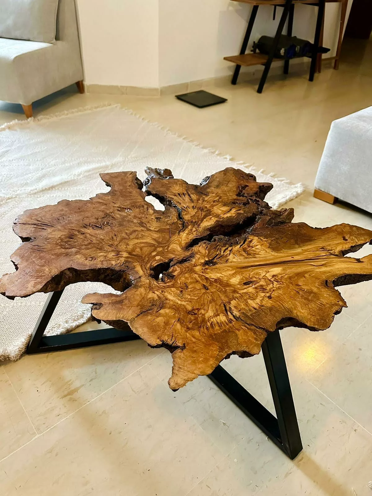 Sauvage- Table basse bois brut – Image 2