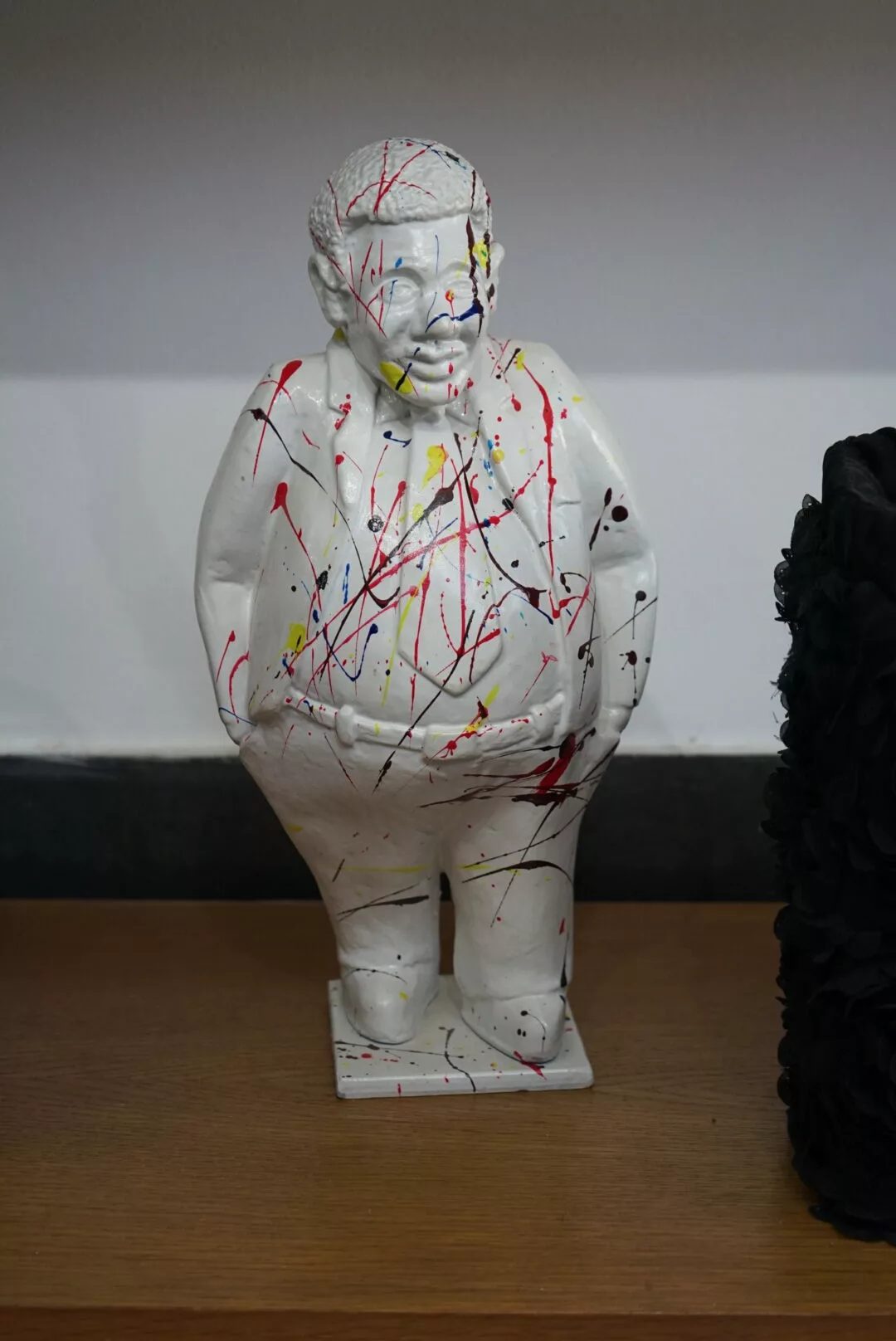 Statuette décorative homme moderne – Image 3