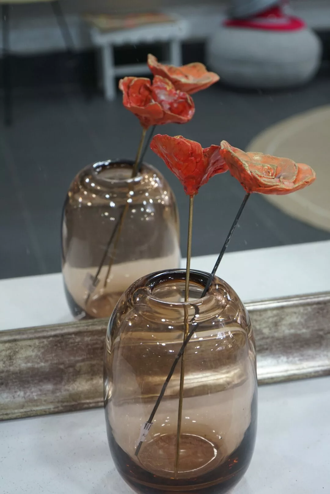 Vase en verre ambré – Image 5