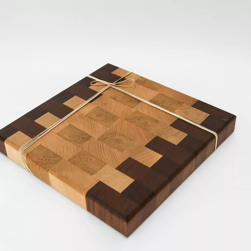 Planche "Damier Gourmet" – Bois Clair & Foncé