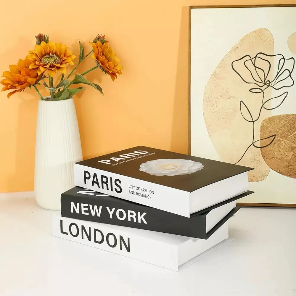 Lot de 3 livres décoratifs design – Image 2