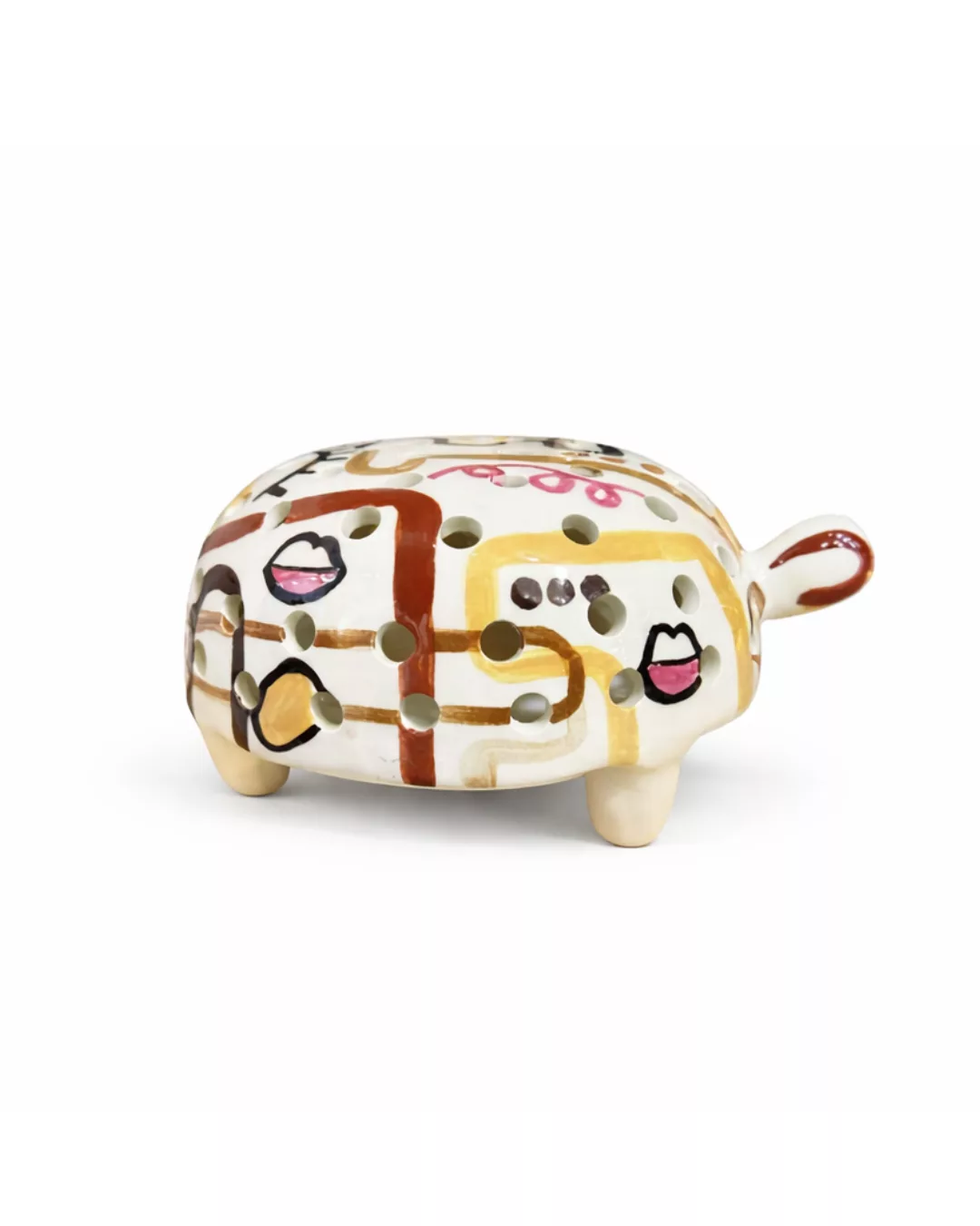 Lampe tortue lumineuse en céramique ajourée peinte