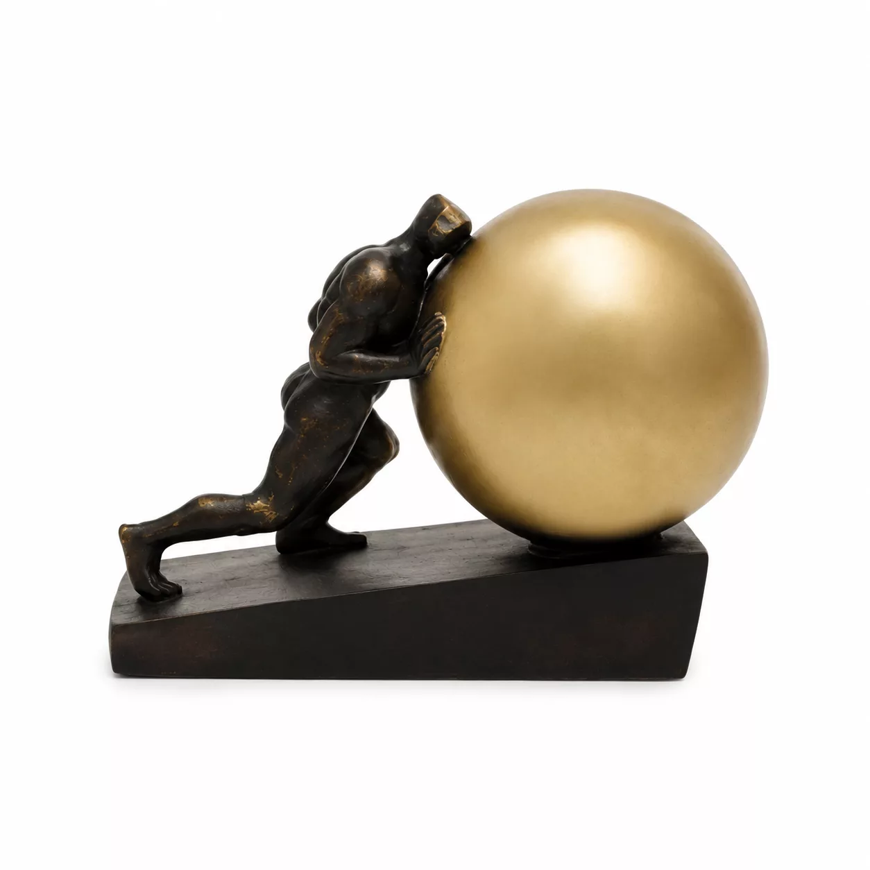 Statuette décorative – Homme poussant une sphère dorée