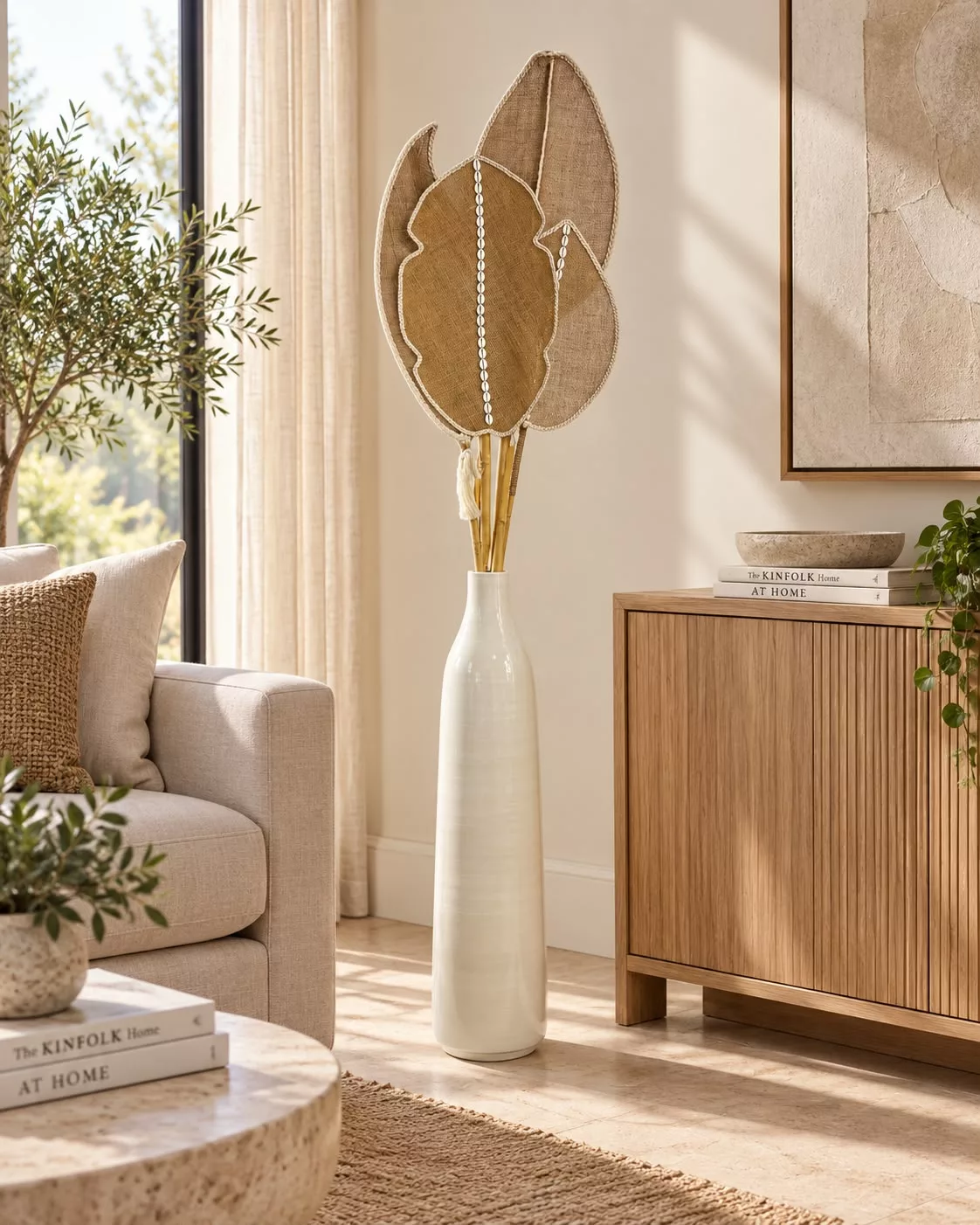 VASE AVEC FEUILLES EN JUTES