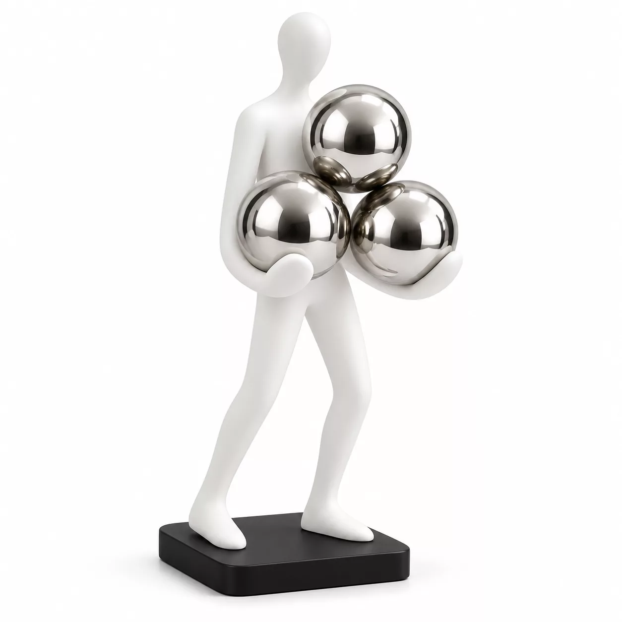 Figure blanche aux trois sphères chromées
